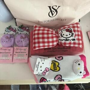 Hello Kitty Beauty bundle